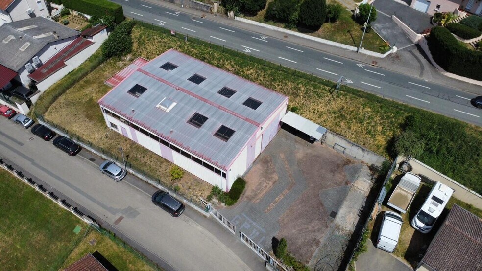 Light Industrial in Saint-Pierre-la-Palud for sale - Aerial - Image 2 of 9