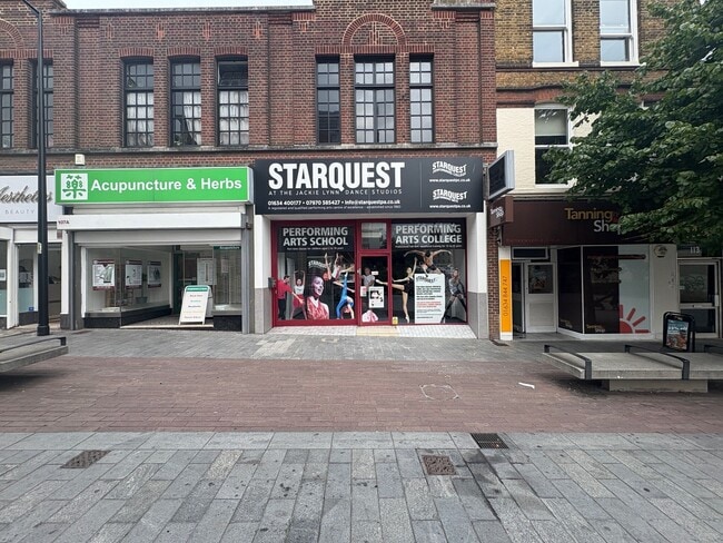 More details for 109 High St, Chatham - Retail to Rent