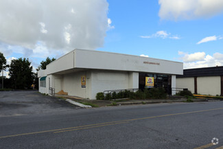 More details for 5042 Bayou Blvd, Pensacola, FL - Retail for Rent