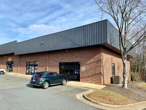 2130-3036 Berkmar Dr, Charlottesville, VA for rent Building Photo- Image 1 of 8