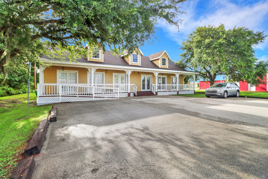 1312 15th St N, Immokalee, FL for sale - Building Photo - Image 3 of 36