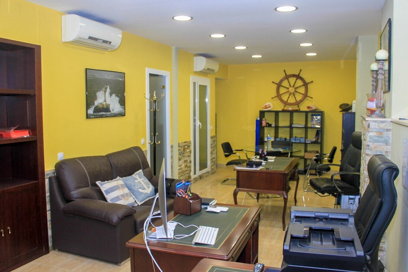 Lloret de Mar, GER 17310 -  -  - Interior Photo - Image 2 of 4