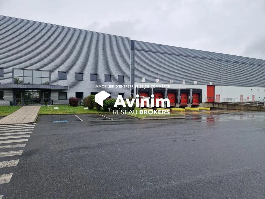 Office in Mitry-Mory to rent Building Photo- Image 1 of 4