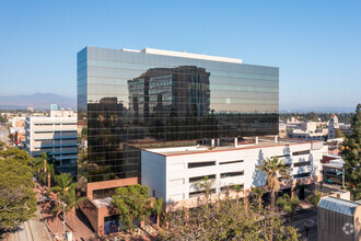 200 W Santa Ana Blvd, Santa Ana, CA for rent Building Photo- Image 1 of 12