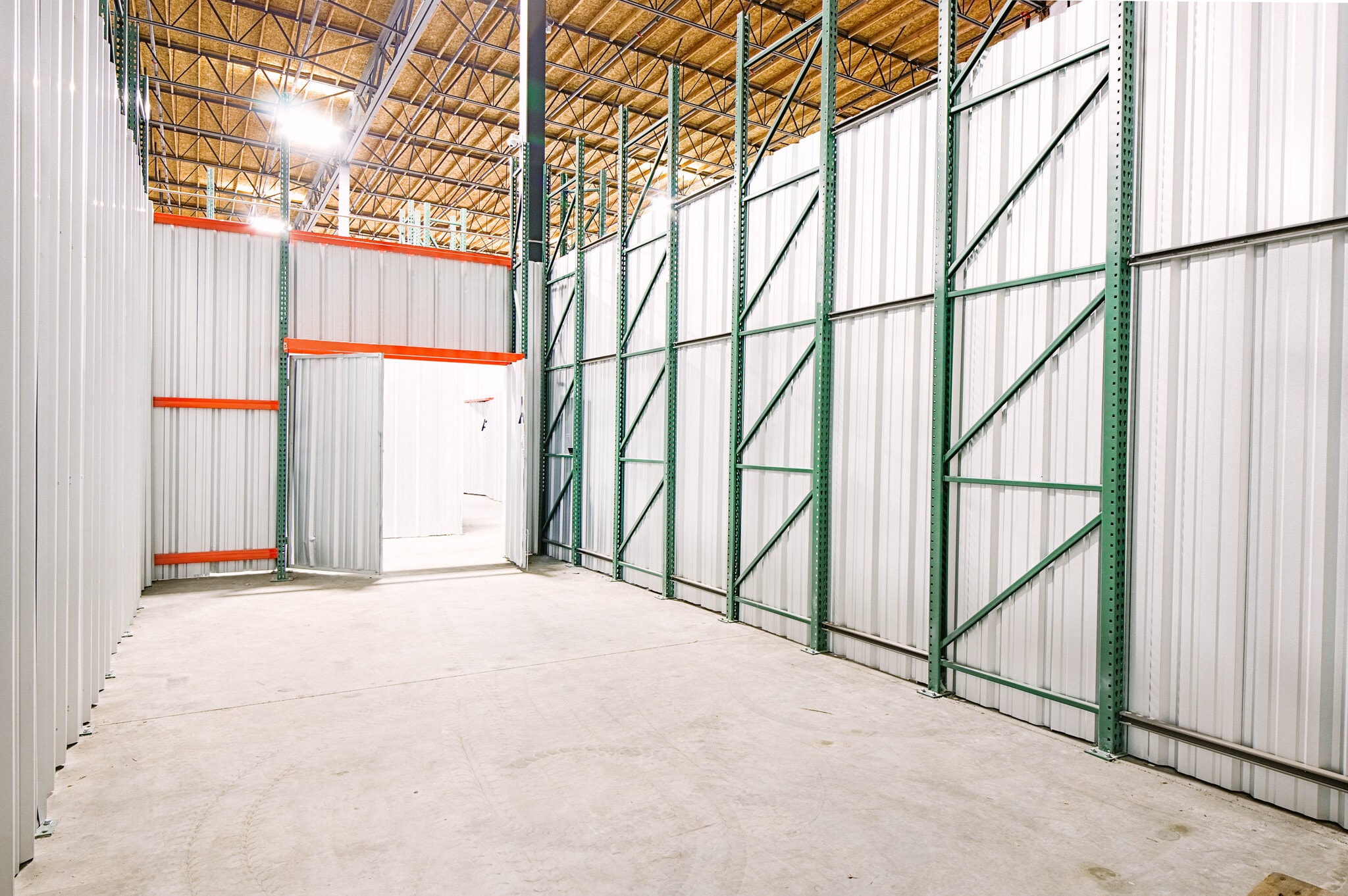 7701 Southern Dr, Springfield, VA to rent Interior Photo- Image 1 of 11