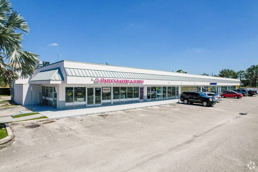 1219-1245 NE 8th St, Homestead, FL for rent - Primary Photo - Image 1 of 4