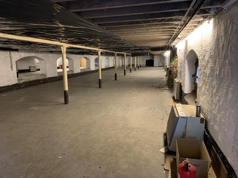 Westbury Leigh, Westbury to rent - Building Photo - Image 2 of 8