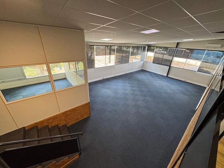 Office in Mondouzil for sale - Building Photo - Image 3 of 7