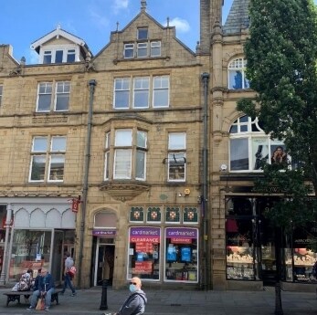 7 Southgate, Halifax for sale - Primary Photo - Image 1 of 1