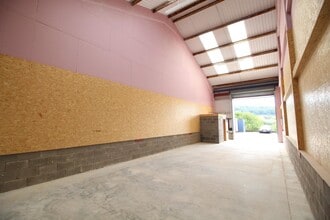 1-6 Hill View, Scarborough to rent Interior Photo- Image 2 of 3