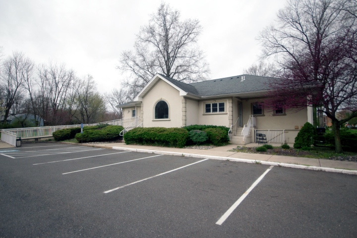 638 Lawrenceville Rd, Lawrenceville, NJ for rent - Building Photo - Image 1 of 2