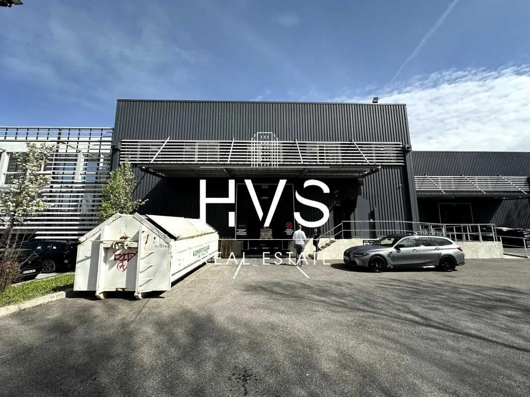 Industrial in Aix-en-Provence to rent Building Photo- Image 1 of 20