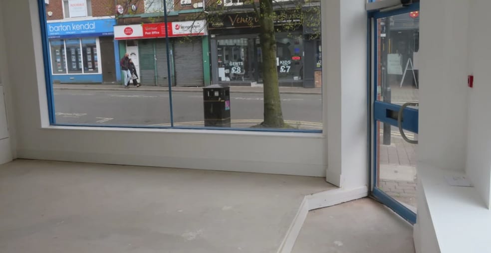 103 Yorkshire St, Rochdale to rent - Interior Photo - Image 2 of 2