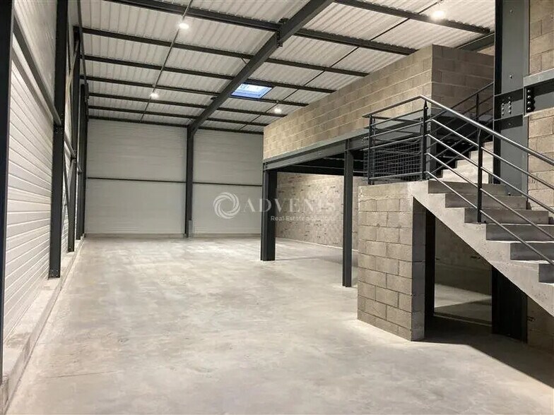 Industrial in Souffelweyersheim for sale - Interior Photo - Image 3 of 8