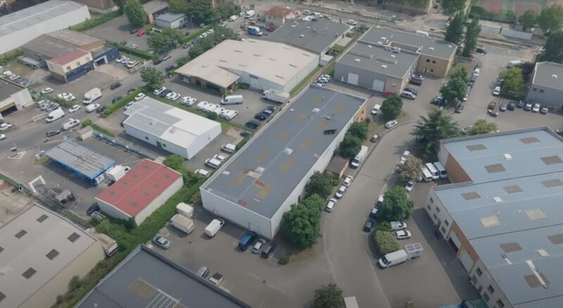 Light Industrial in Vénissieux to rent - Aerial - Image 3 of 12