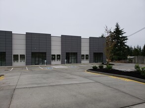 13131 Mukileto Speedway, Lynnwood, WA for rent Building Photo- Image 2 of 2