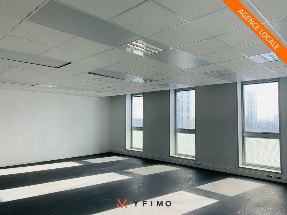 Location Bureaux 250 m² - Photo 1