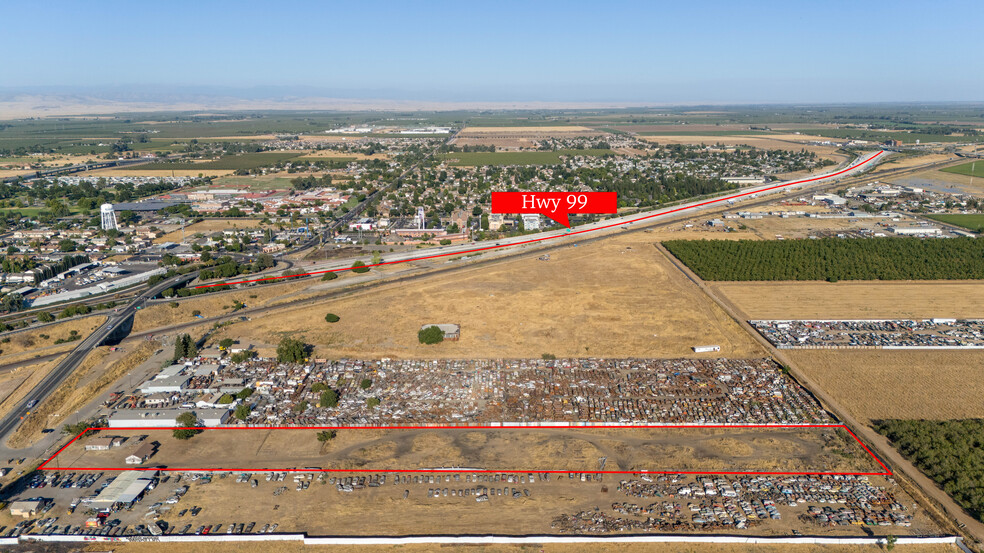 1250 E Childs Ave, Merced, CA for sale - Aerial - Image 3 of 12