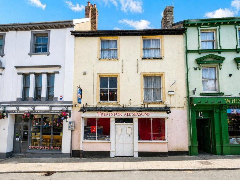 18 South St, Torrington for sale - Building Photo - Image 1 of 22