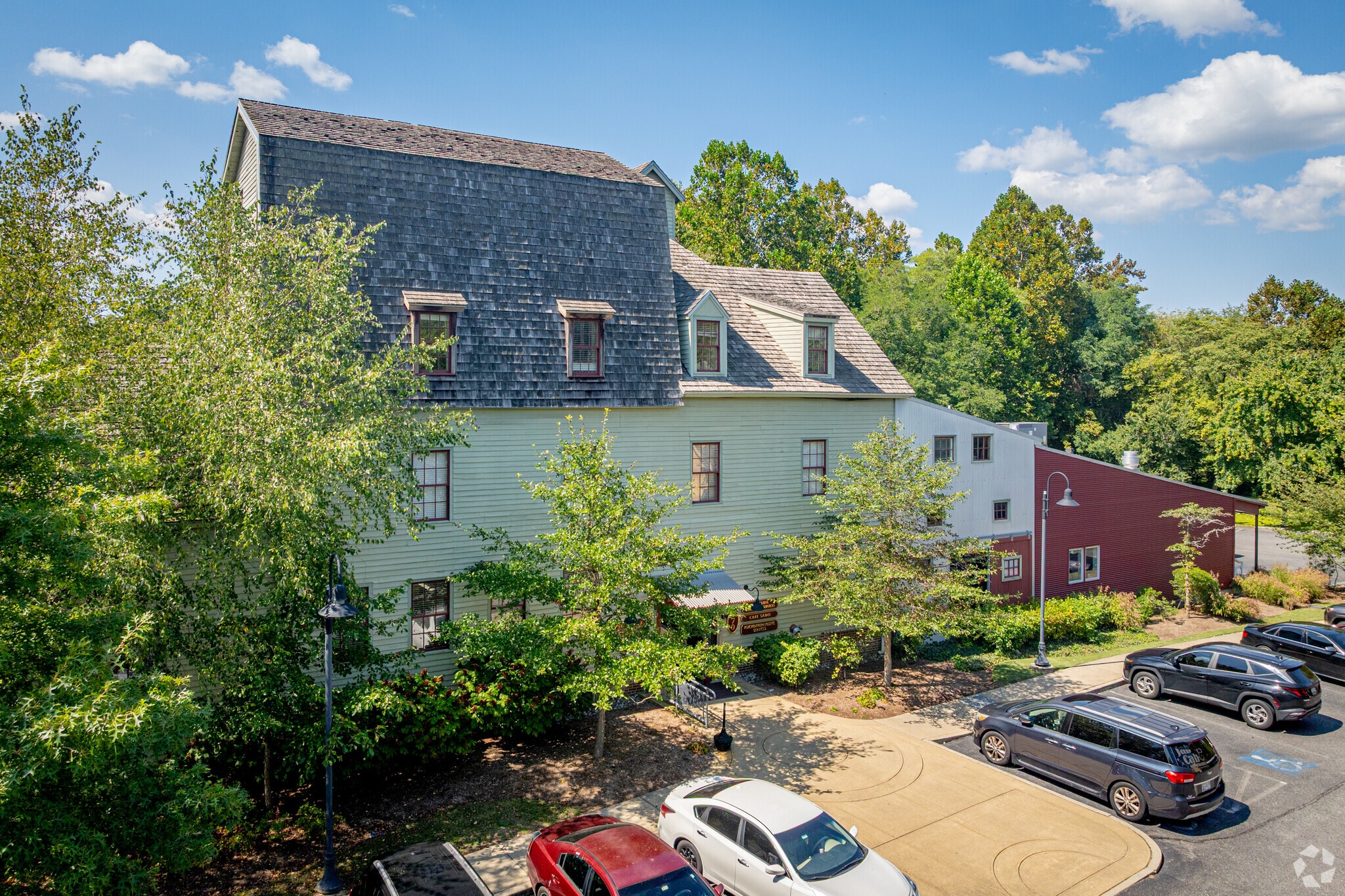 Rare Historical Retail & Office portfolio of 2 properties for sale on LoopNet.co.uk Building Photo- Image 1 of 29