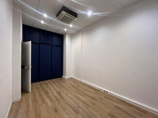 More details for 13 Rue Du Général Delestraint, Paris - Office to Rent