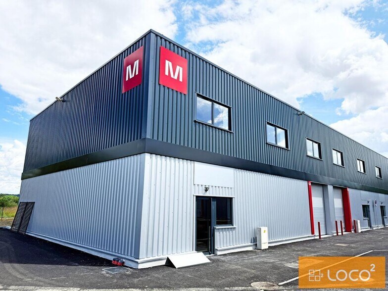 Light Industrial in Bruguières to rent - Building Photo - Image 1 of 5