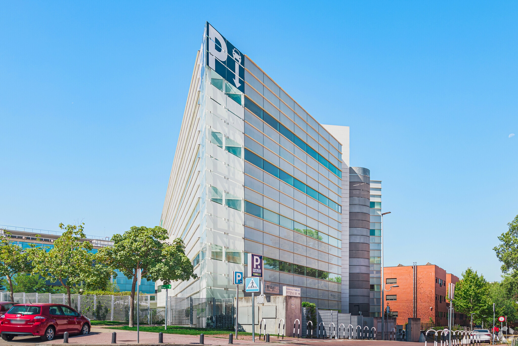 Calle de Anabel Segura, 10, Alcobendas, Madrid to rent Building Photo- Image 1 of 15