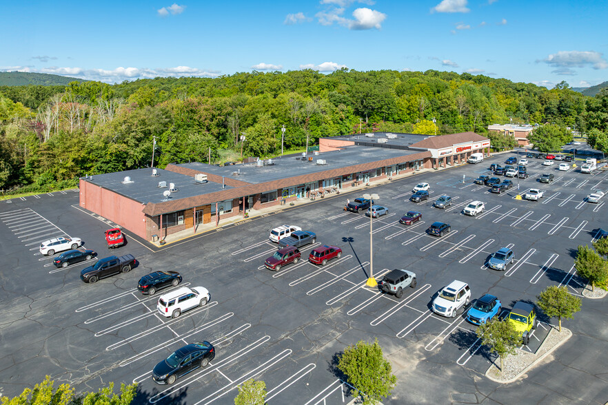 115-129 Skyline Dr, Ringwood NJ - Commercial Property