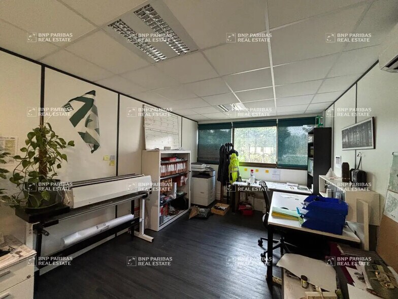 Light Industrial in Mérignac to rent - Interior Photo - Image 3 of 19