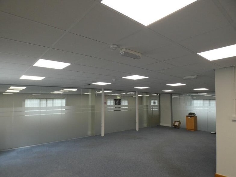 Keighley Rd, Skipton to rent - Building Photo - Image 2 of 15