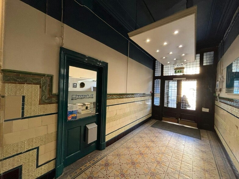 147 Bath St, Glasgow for sale - Building Photo - Image 3 of 4