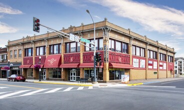 302 E Howard St, Hibbing, MN for rent Building Photo- Image 1 of 11