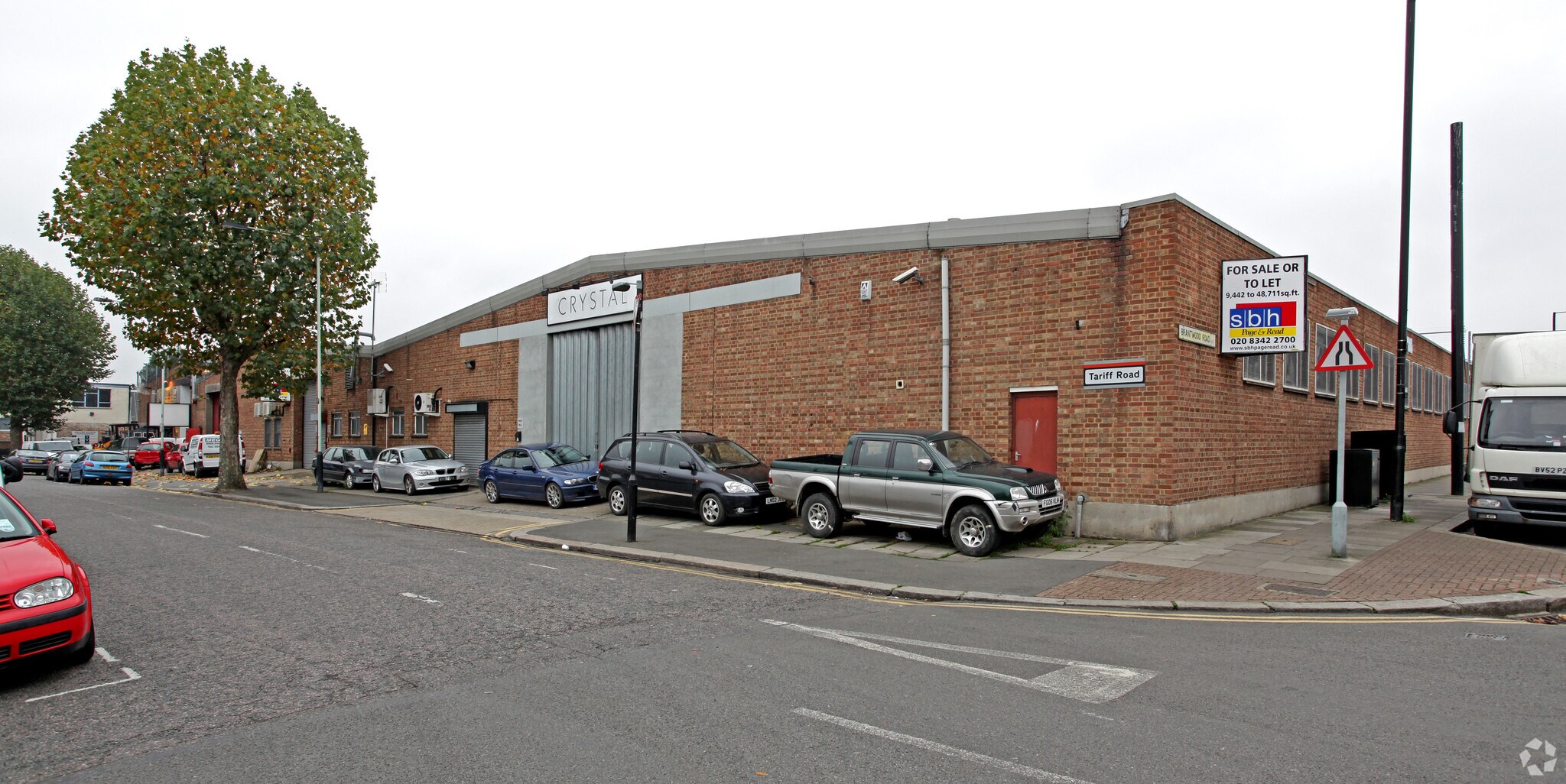 15-17 Tariff Rd, London for sale Primary Photo- Image 1 of 1