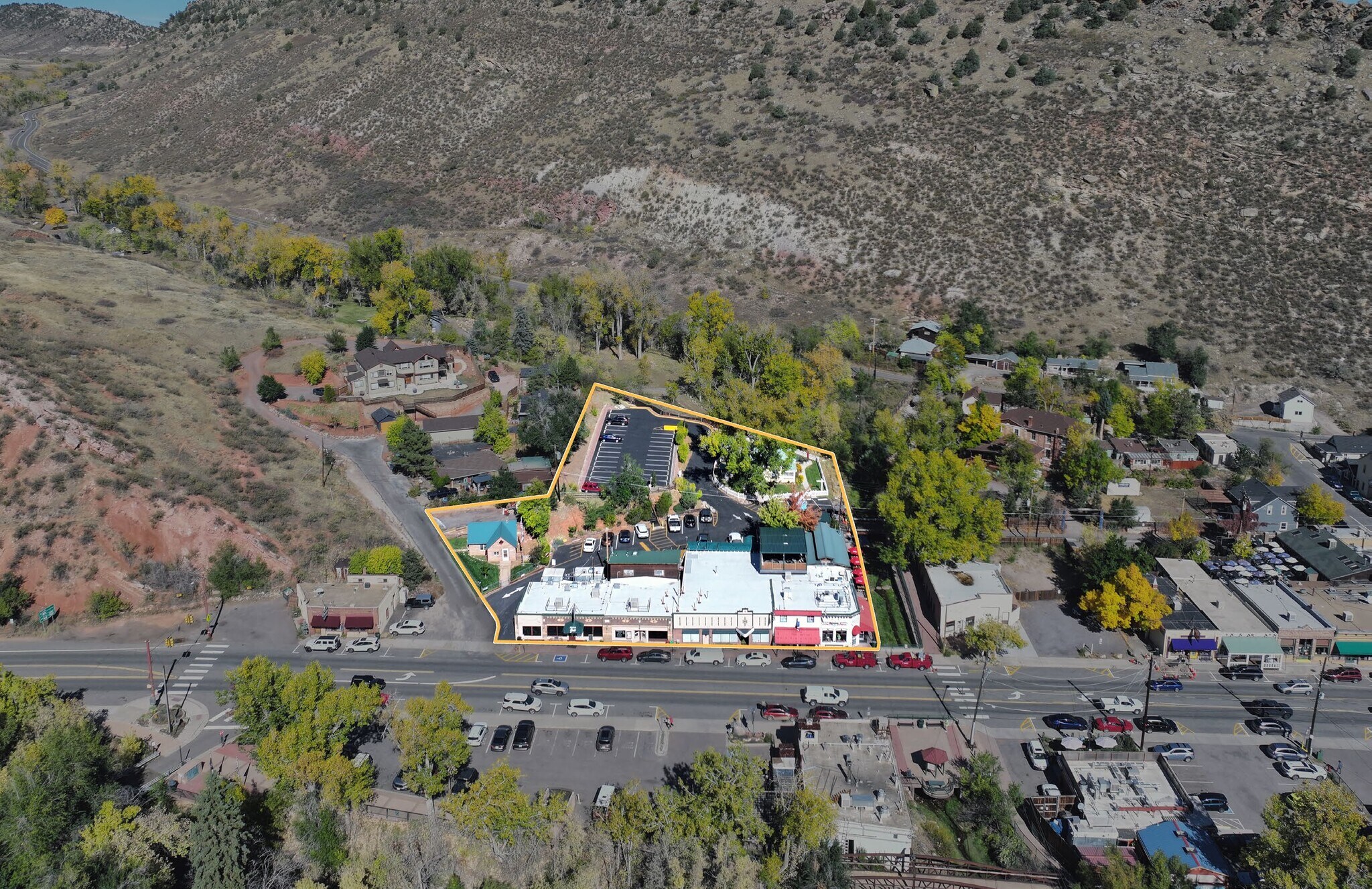 Bear Creek Block portfolio of 6 properties for sale on LoopNet.co.uk Building Photo- Image 1 of 3