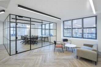 9-10 Mallow St, London to rent Interior Photo- Image 1 of 4