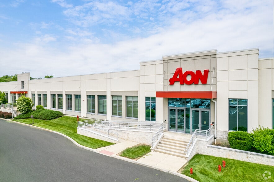 1100-1140 Virginia Dr, Fort Washington, PA to rent - Building Photo - Image 1 of 10