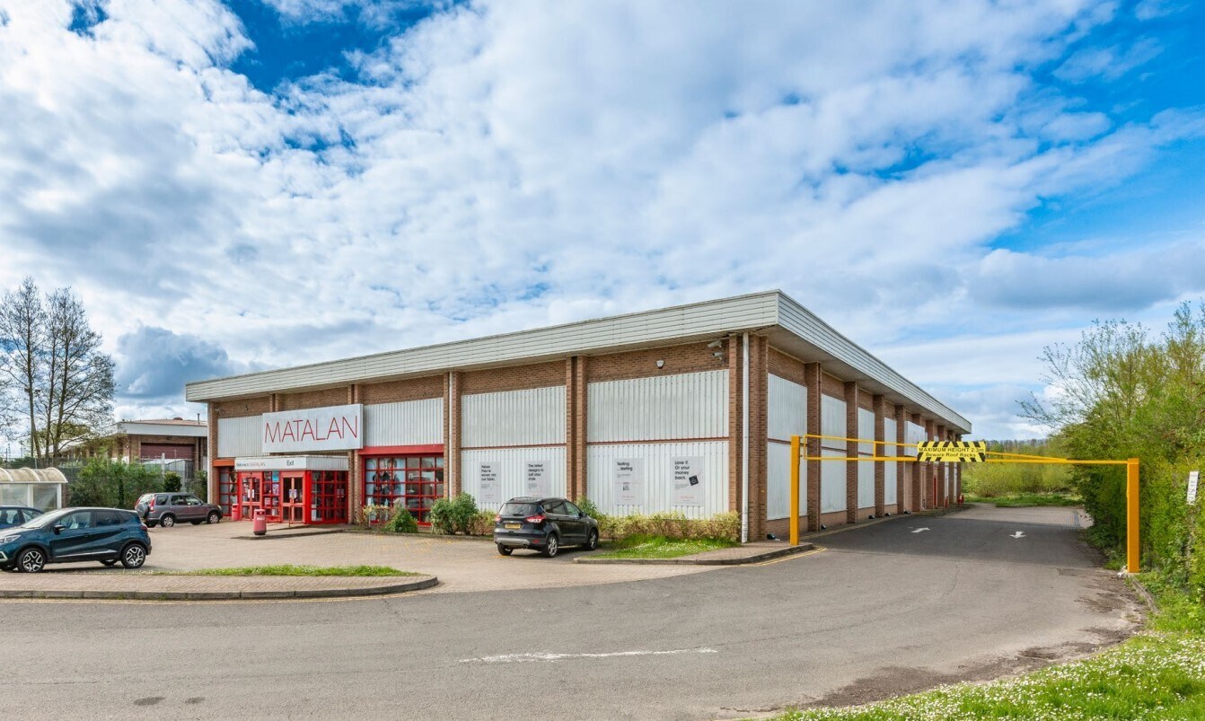 Southampton Rd, Salisbury for sale Building Photo- Image 1 of 1