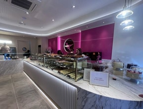 40 Buckingham Palace Rd, London to rent Interior Photo- Image 2 of 2