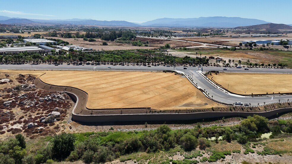 Parcel 4 Willow Springs, Murrieta, CA for sale - Aerial - Image 2 of 8