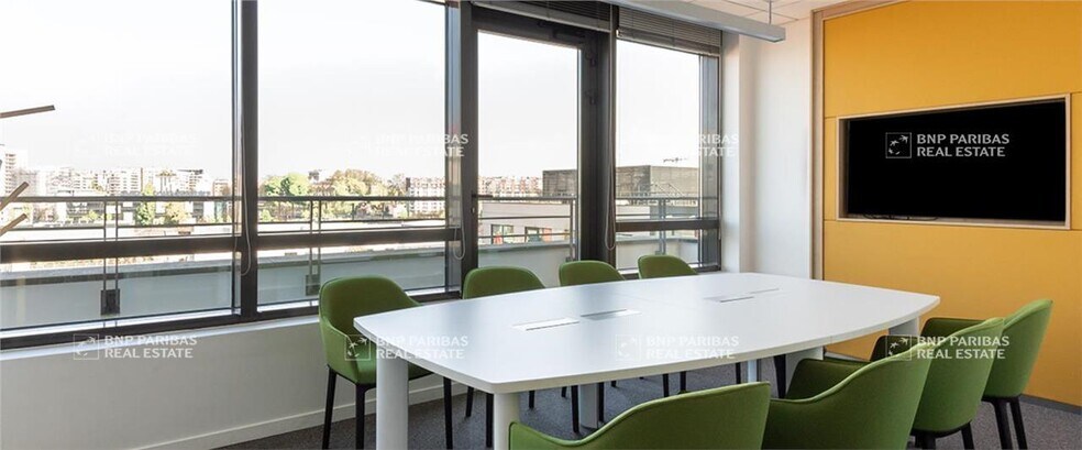 5 Avenue Carnot, Massy to rent - Interior Photo - Image 3 of 9