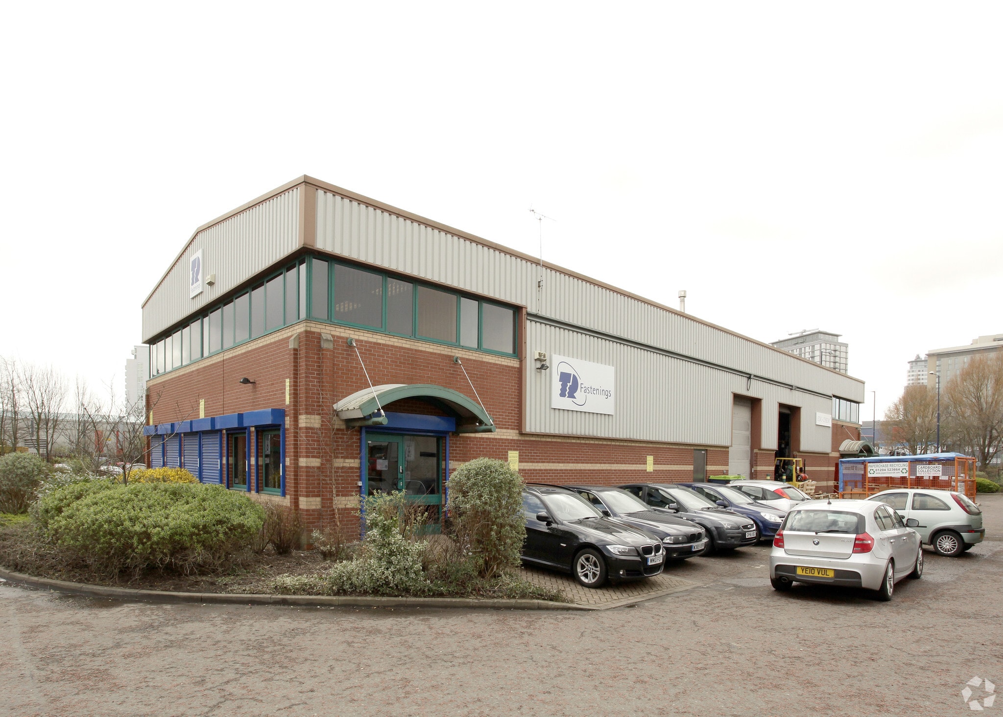 92 Northstage Broadway, Salford for sale Primary Photo- Image 1 of 1