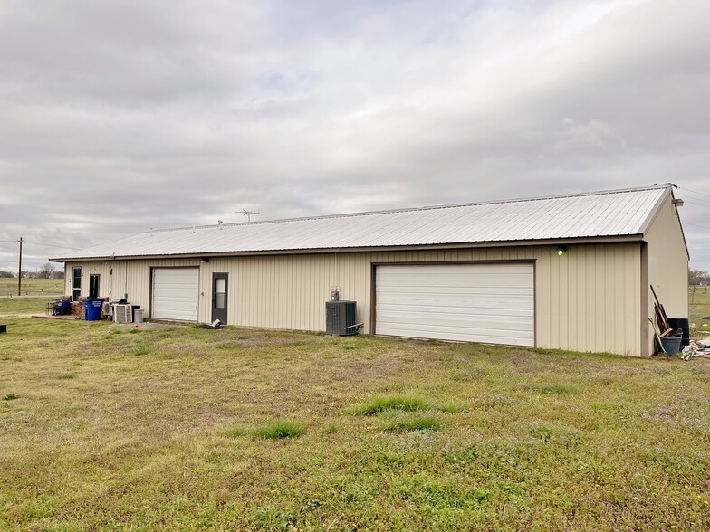 5705 OK Highway 82, Locust Grove, OK for sale - Primary Photo - Image 1 of 1