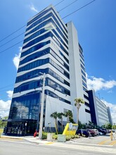 19790 W Dixie Hwy, Aventura, FL for sale Building Photo- Image 1 of 1