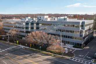 1010 Northern Blvd, Great Neck, NY for rent Building Photo- Image 1 of 9