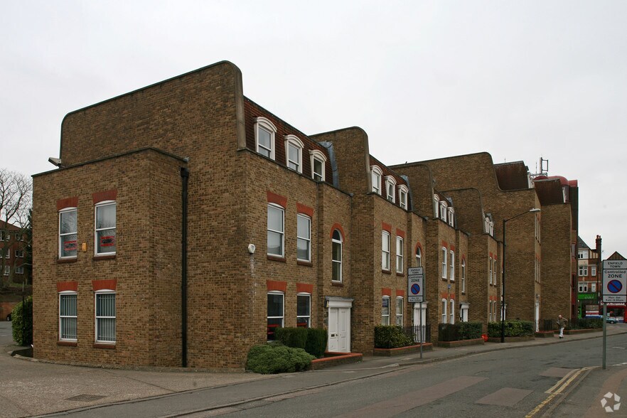 Gladbeck Way, Enfield for sale - Primary Photo - Image 1 of 1