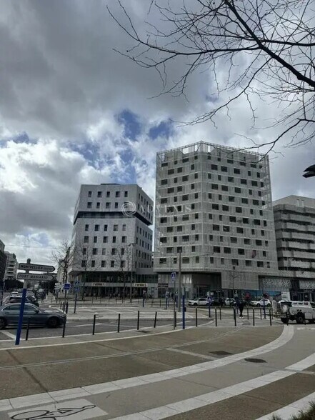 Office in Montpellier to rent - Building Photo - Image 1 of 4