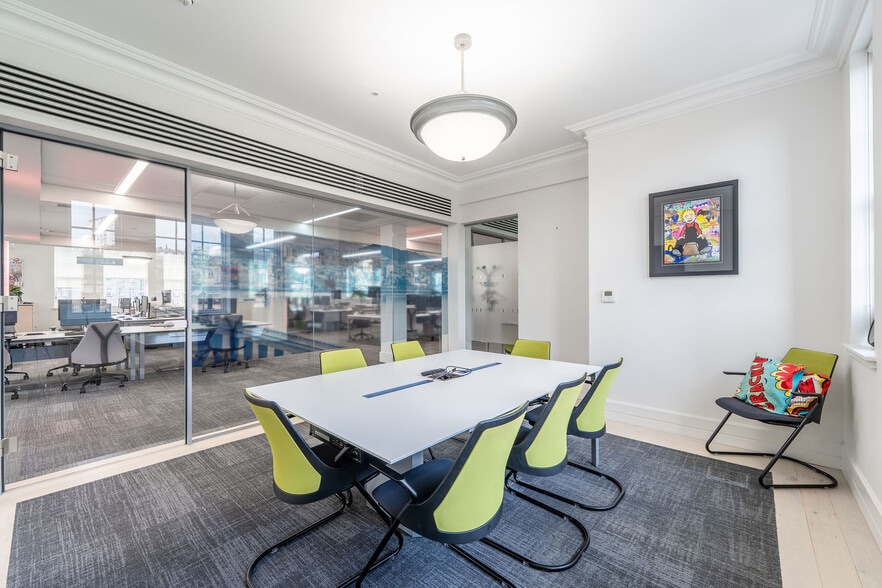 2 Albert Sq, Dundee to rent - Building Photo - Image 3 of 10