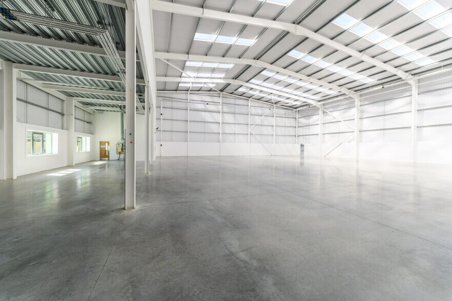 35 Edgington Way, Sidcup to rent - Building Photo - Image 3 of 7