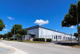 More details for 4701-4751 NW 165th St, Miami Gardens, FL - Industrial for Rent