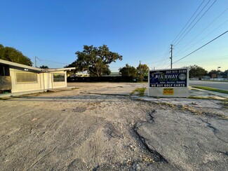 More details for 830 S Main St, Wildwood, FL - Retail for Sale